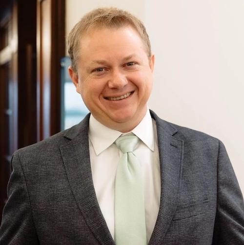 Justin Wallace Headshot